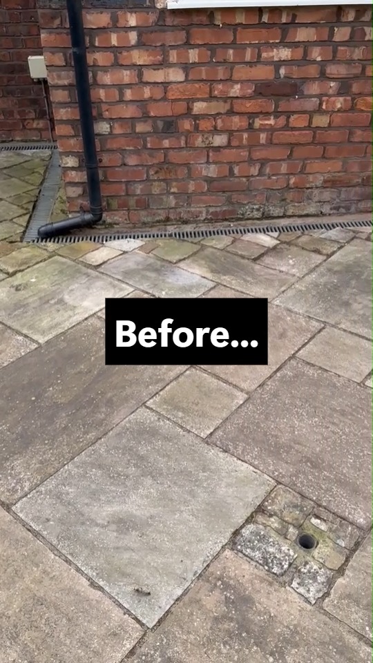 Watch layers of grime disappear in minutes. That’s the power of professional equipment and trained hands.

 #GalaxyProclean #Galaxy #ProClean #Southport #Birkdale #deepcleaning #commercialcleaning #Formby #Ormskirk #Ainsdale #dirt #Liverpool