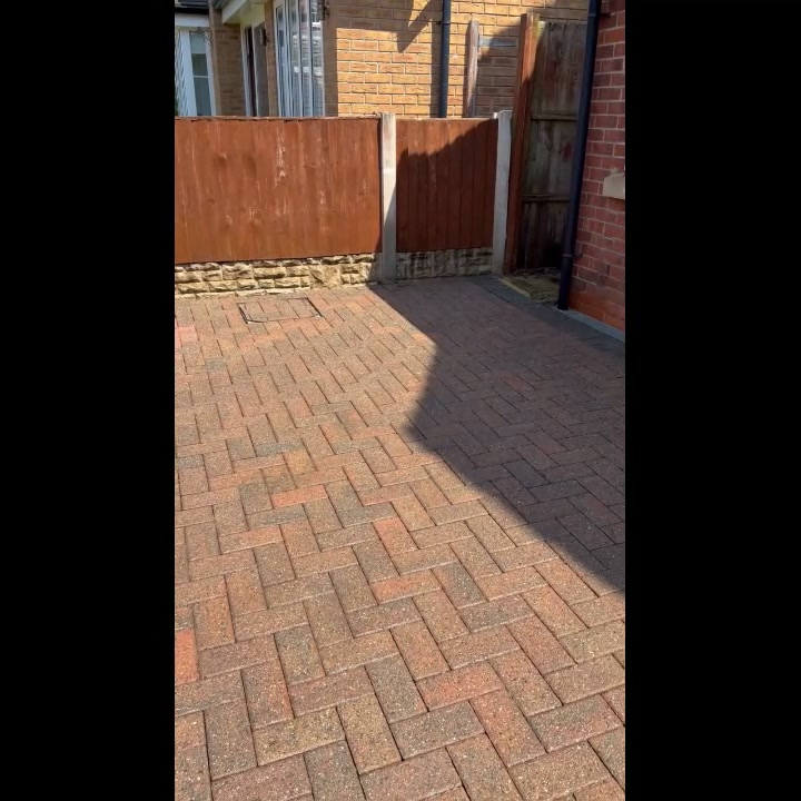 Whilst we are not garden maintenance, we will make sure the area is prepped before blasting away dirt with our powerwashing machines. 

 #DrivewayCleaning #BeforeAndAfter #Powerwashing #QualityService #curbappeal #powerwashingservices #GalaxyProclean #HomeImprovement #PowerWashingPros #PowerWashingExperts