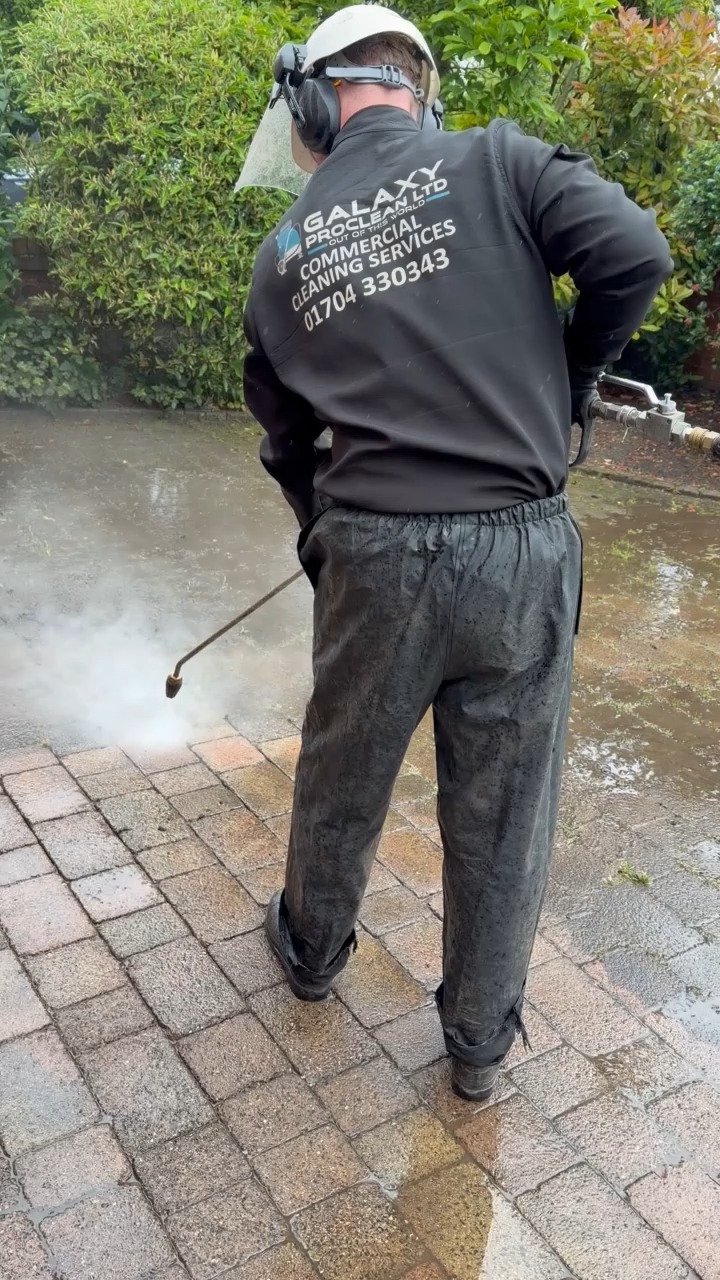 Slippery moss on the drive? Let’s get it sorted before the weekend. Drop us a message for a free quote today! 

 #PressureWashing #Powerwashing #GalaxyProclean #SatisfyingClean