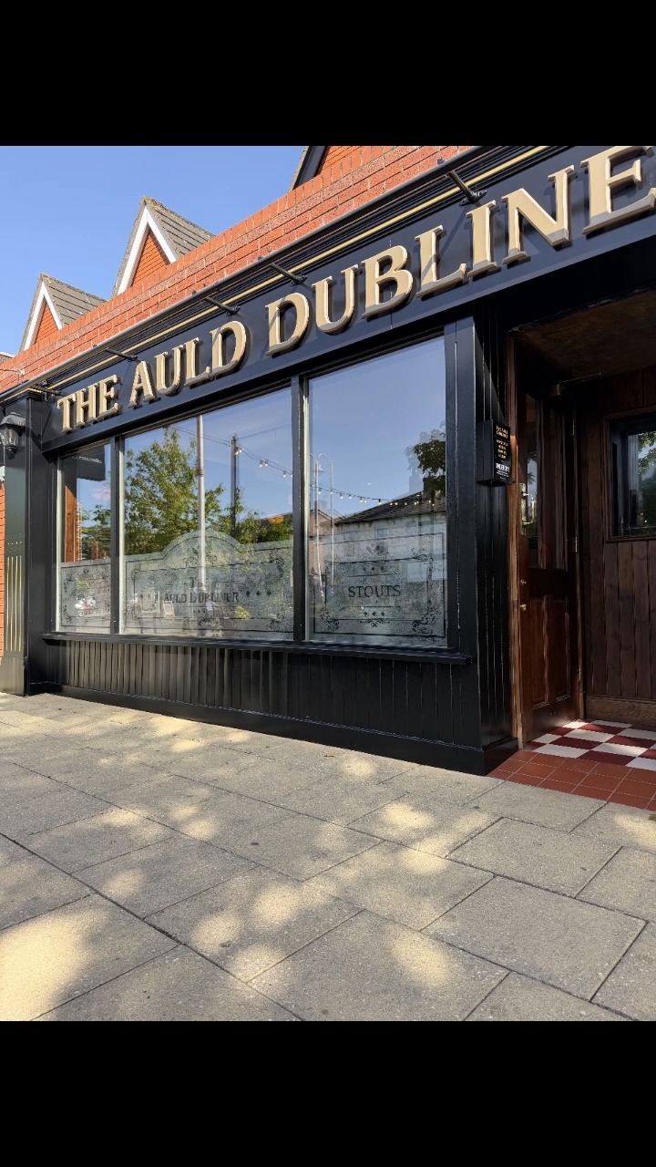 Your satisfaction is our priority. 

We treat every property, whether commercial or domestic, as if it were our own. See the Galaxy difference for yourself! Look at the shining results from our clean of The Auld Dubliner Formby 😍

#QualityService #TrustedBusiness #CommercialCleaning #QualityService #ProfessionalCleaners
